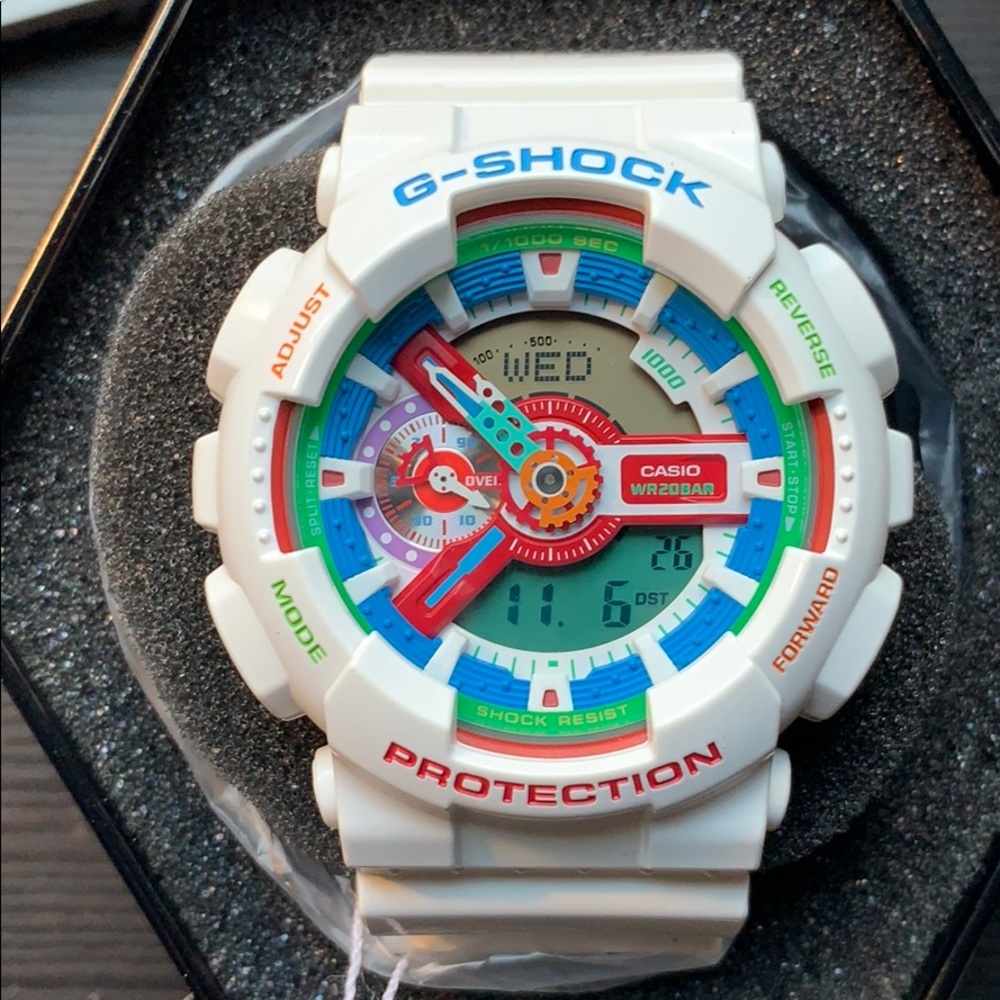 Casio G-Shock GA-110MC-7A Crazy Colors